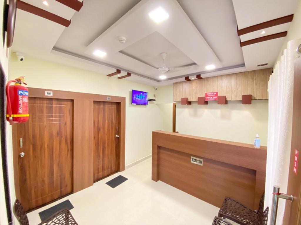 Prabhuvihar Residency Hotel Porvorim Exterior photo